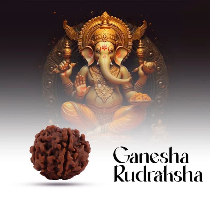Emerald Ganesh Idol