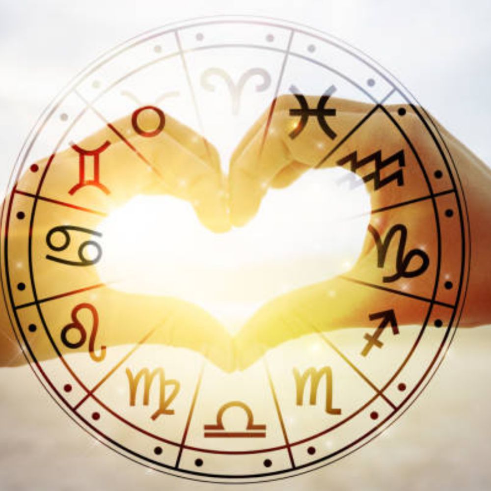 Astrology-Love-Romance-